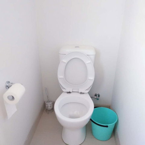 Melbourne Guest House - Darwin Holiday 3