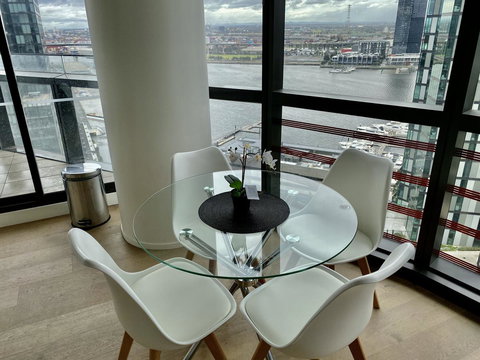 JC Waterfront Apartments On Collins - Darwin Holiday 2