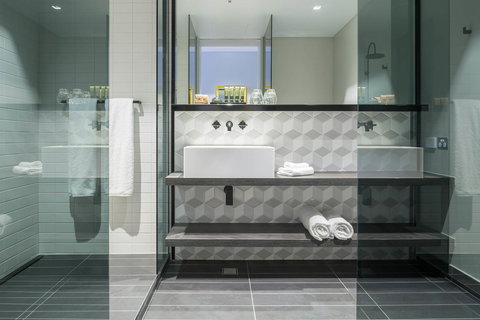 Peppers Docklands - Darwin Holiday 6