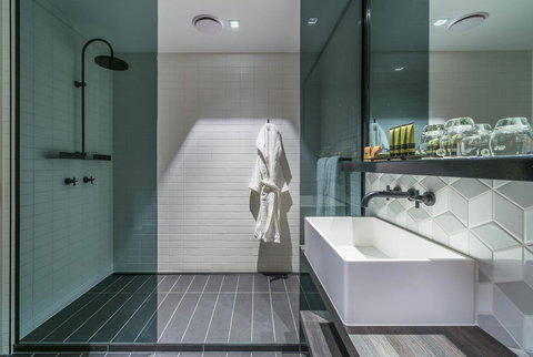 Peppers Docklands - Darwin Holiday 20