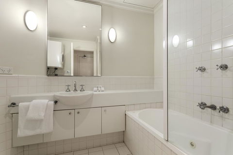 Comfort Hotel Melbourne Central - Darwin Holiday 17