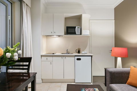 Comfort Hotel Melbourne Central - Darwin Holiday 7