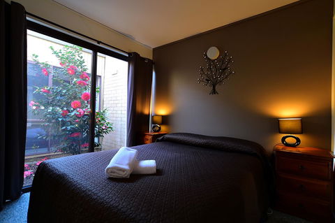 Executive Hideaway - Darwin Holiday 21