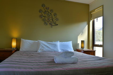 Executive Hideaway - Darwin Holiday 27