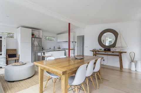 Sunset On Scott - Relax In Tranquility & Style - Darwin Holiday 6