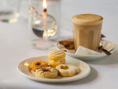 Hotel Grand Chancellor Melbourne - Darwin Holiday 37