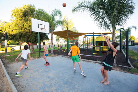All Seasons Mildura Holiday Park - Darwin Holiday 24