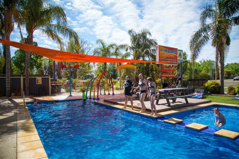 All Seasons Mildura Holiday Park - Darwin Holiday 7