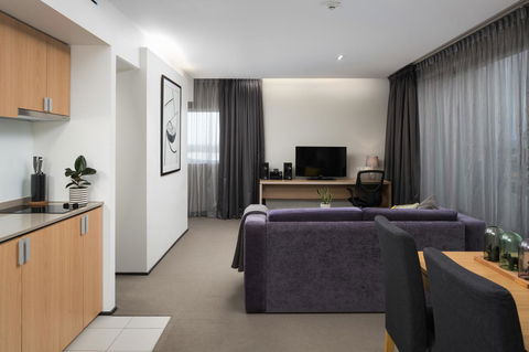 Atura Dandenong - Darwin Holiday 3