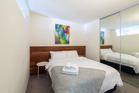 Canvas Suites On Russell Place - Darwin Holiday 1