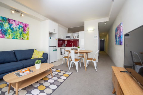 Canvas Suites On Russell Place - Darwin Holiday 6