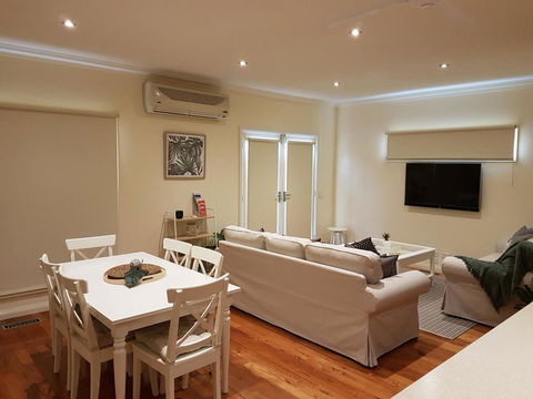 Healesville House - Fig Tree House - Darwin Holiday 8