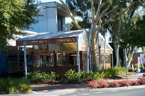 Quest Werribee - Darwin Holiday 6