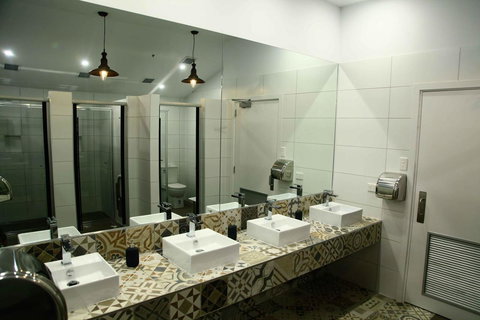 Roamer St Kilda - Formerly Selina St Kilda Melbourne - Darwin Holiday 9