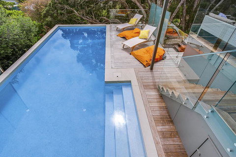 Lansdowne Villa - With Swimming Pool - Darwin Holiday 4