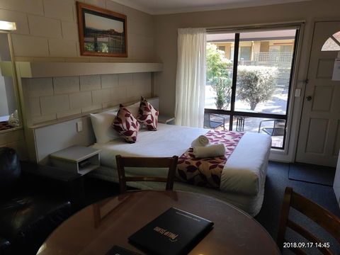 Coachman Motel And Holiday Units - Darwin Holiday 35