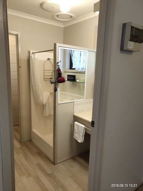 Coachman Motel And Holiday Units - Darwin Holiday 37