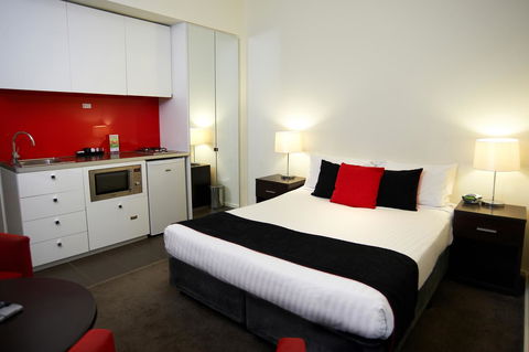 City Edge On Elizabeth Apartment Hotel - Darwin Holiday 1