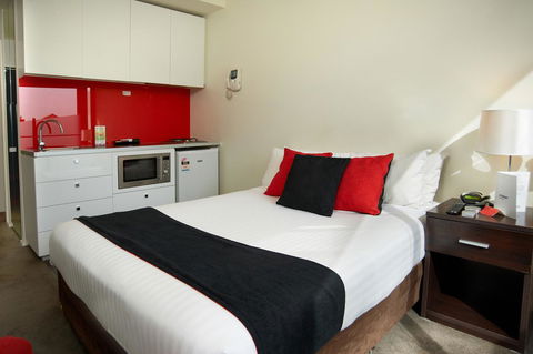 City Edge On Elizabeth Apartment Hotel - Darwin Holiday 5