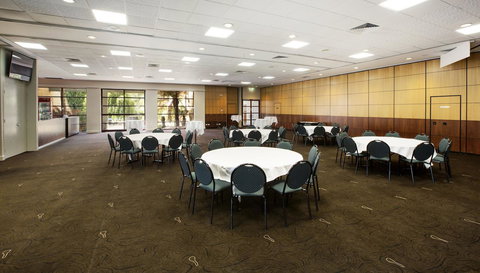 Nightcap At York On Lilydale - Darwin Holiday 42