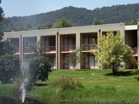 Nightcap At York On Lilydale - Darwin Holiday 37