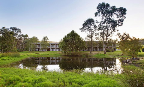 Nightcap At York On Lilydale - Darwin Holiday 35