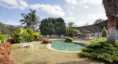 Nightcap At York On Lilydale - Darwin Holiday 25