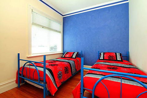 ABC Accommodation - Rosebud - Darwin Holiday 8