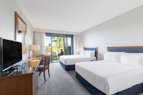 Yarra Valley Lodge - Darwin Holiday 35