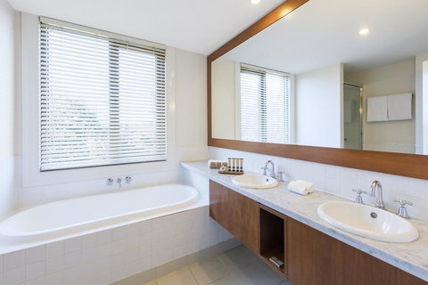 Yarra Valley Lodge - Darwin Holiday 36