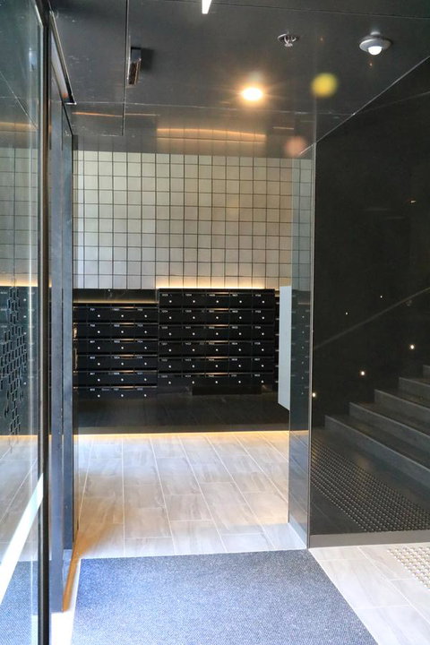 E-Boutique S Collection - Darwin Holiday 6