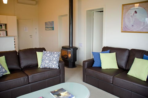 5 Whitecrest Great Ocean Road Resort - Ocean Views - Darwin Holiday 22