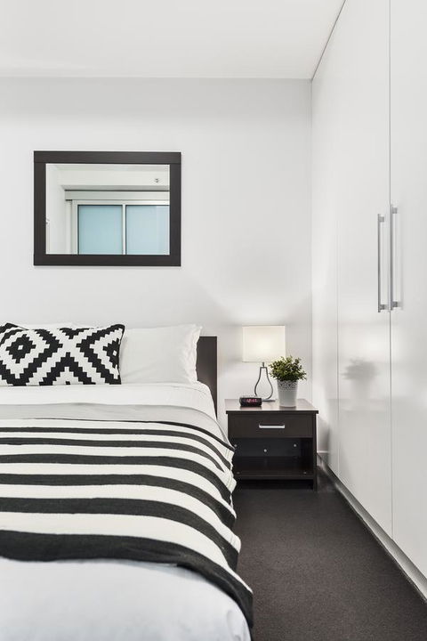 Docklands Private Collection - City Harbour Apartments - Darwin Holiday 23