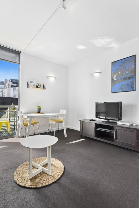 Docklands Private Collection - City Harbour Apartments - Darwin Holiday 17