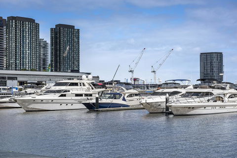 Docklands Private Collection - City Harbour Apartments - Darwin Holiday 27