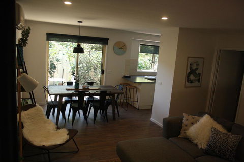 4 Autumn Grove - Darwin Holiday 13