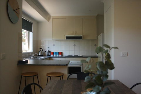 4 Autumn Grove - Darwin Holiday 6