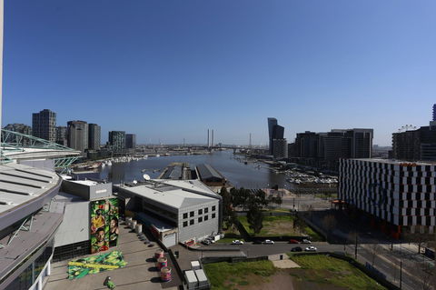 Readyset Stadium - Darwin Holiday 10
