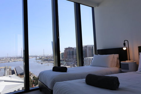 Readyset Stadium - Darwin Holiday 0