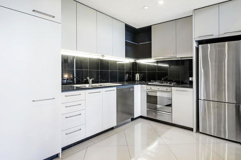 ULTIQA Little Collins (located At The Hero Apartment Building) - Darwin Holiday 3