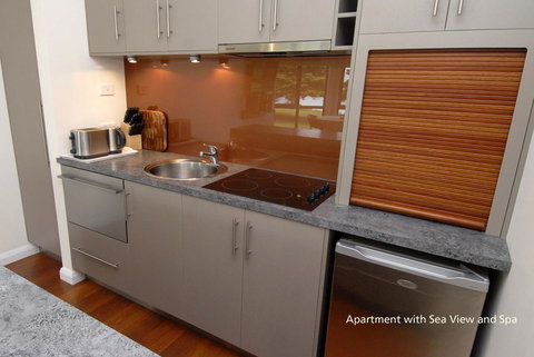 Seascape Accommodation - Darwin Holiday 3