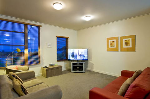 Lornebeach Apartments - Darwin Holiday 9