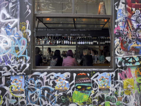 Mono Two On Flinders Street - Darwin Holiday 23