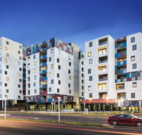 Melbourne Knox Central Apartment Hotel - Darwin Holiday