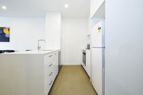Melbourne Knox Central Apartment Hotel Official - Darwin Holiday 9