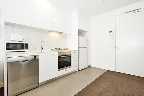 Melbourne Knox Central Apartment Hotel Official - Darwin Holiday 35