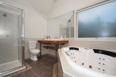 Two Truffles Cottages - Darwin Holiday 7