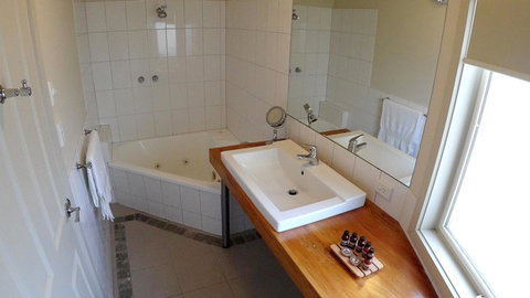 Two Truffles Cottages - Darwin Holiday 15