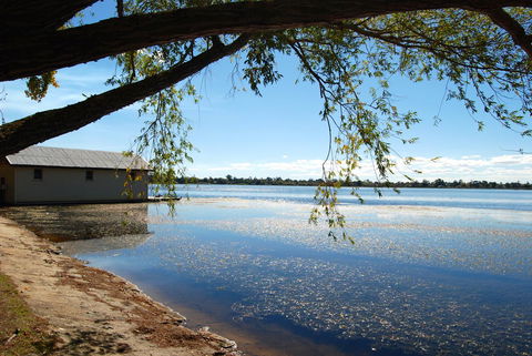 Lake Wendouree Luxury Apartments - Darwin Holiday 14