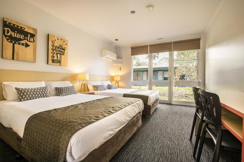 Burvale Hotel - Darwin Holiday 6